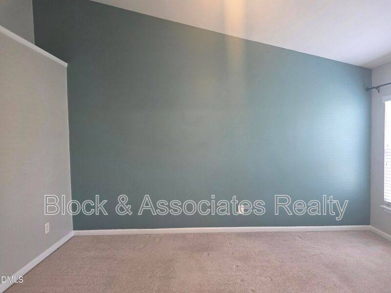 Townhouse for rent at 124 Braeside Court, Cary, NC 27519
