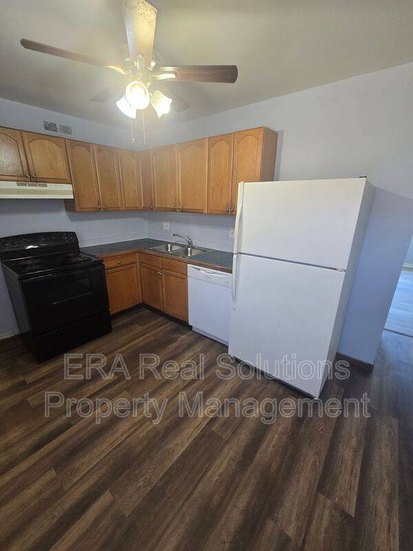 Apartment for rent at 2460 Hiawatha St, Columbus, OH 43211