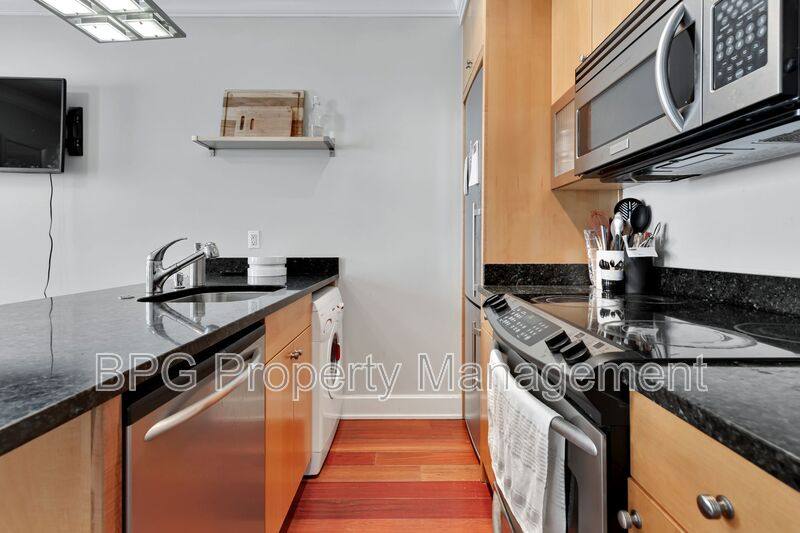 Condo for rent at 1121 24th St NW #204, Washington, DC 20037