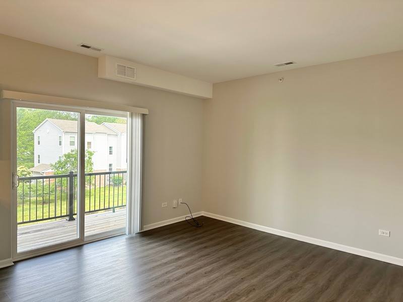Apartment for rent at 853 E Main St #3D, Dundee, IL 60118