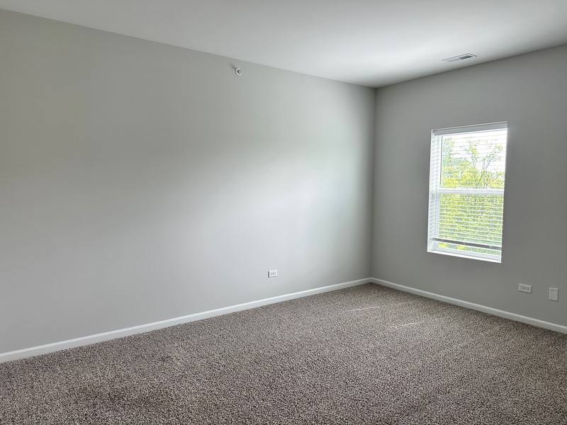 Apartment for rent at 853 E Main St #3D, Dundee, IL 60118