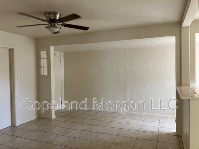 Apartment for rent at 2033 20th St S, Saint Petersburg, FL 33712