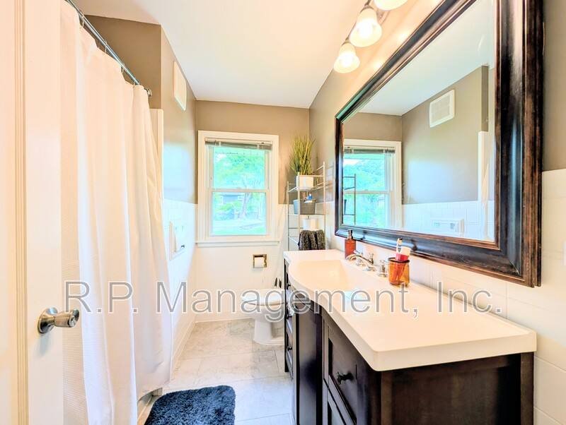 House for rent at 3100 Orchard Ave N, Minneapolis, MN 55422