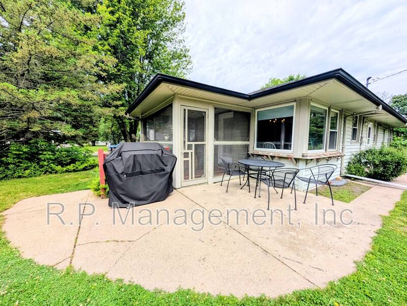 House for rent at 3100 Orchard Ave N, Minneapolis, MN 55422