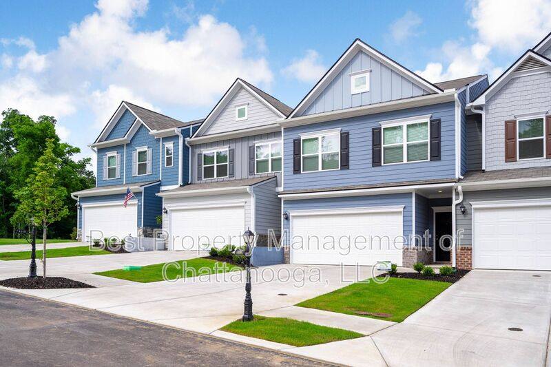 Townhouse for rent at 5149 Hornbeam Cr, Ooltewah, TN 37363