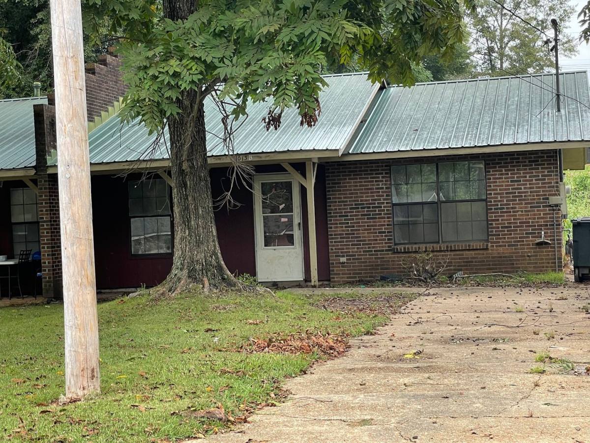 House for rent at 1013 N 1st St, Opelika, AL 36801