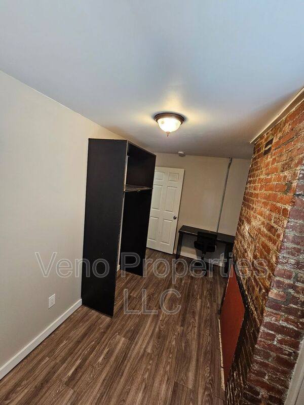 Apartment for rent at 5 Marshall St #2, Troy, NY 12180