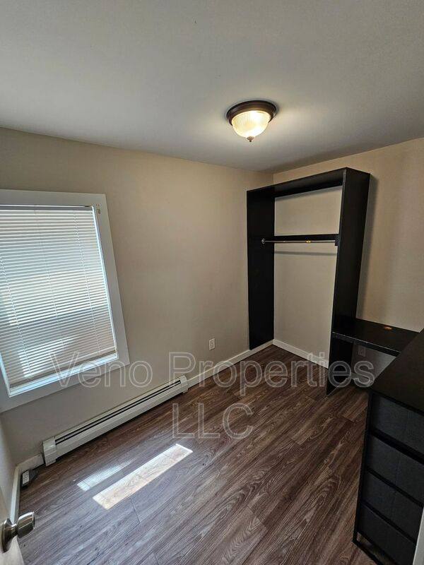 Apartment for rent at 5 Marshall St #2, Troy, NY 12180