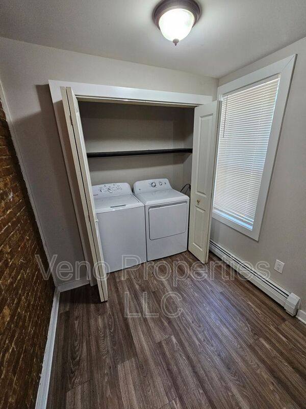 Apartment for rent at 5 Marshall St #2, Troy, NY 12180