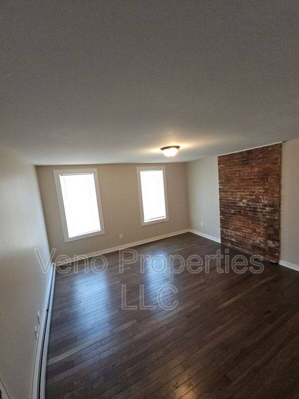 Apartment for rent at 5 Marshall St #2, Troy, NY 12180