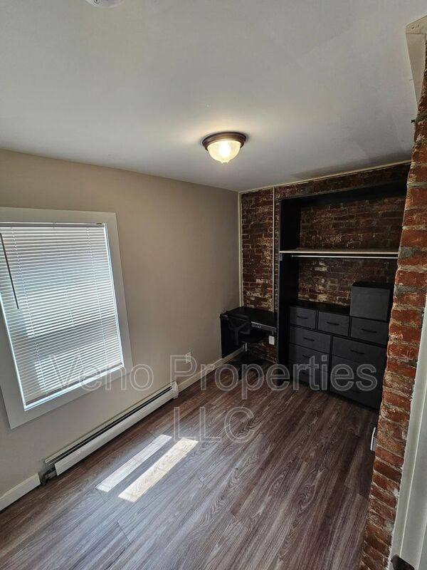 Apartment for rent at 5 Marshall St #2, Troy, NY 12180