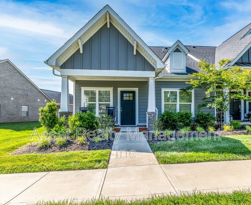 Apartment for rent at 12623 Needlepoint Dr #1, Farragut, TN 37934