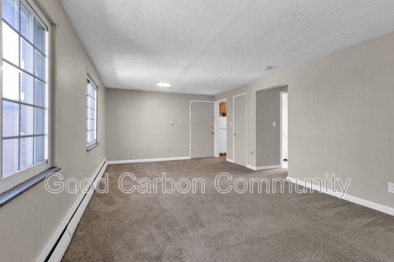 Apartment for rent at 315 Beattie Ave #3, Lockport, NY 14094