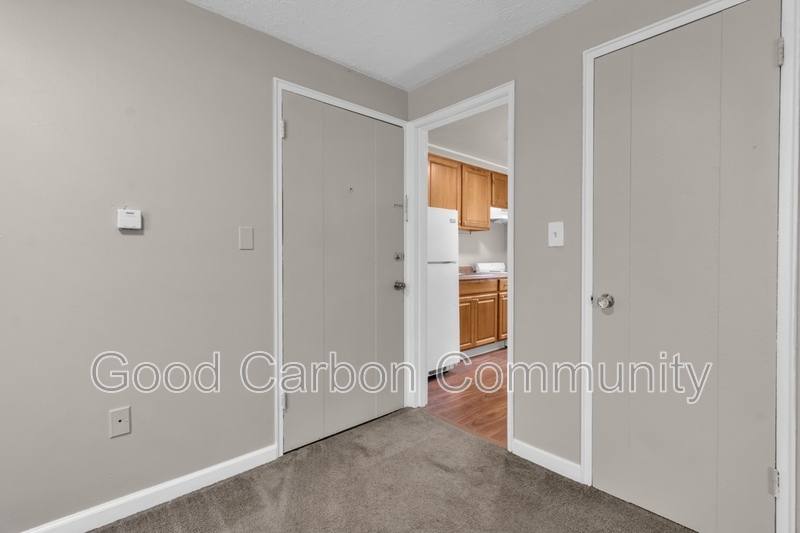 Apartment for rent at 315 Beattie Ave #3, Lockport, NY 14094