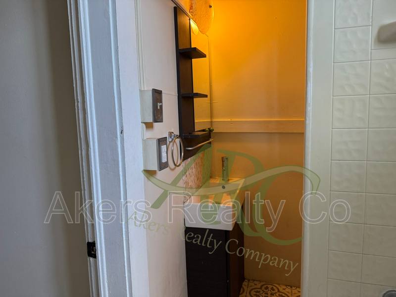 Apartment for rent at 518 W 9th St, Pueblo, CO 81003
