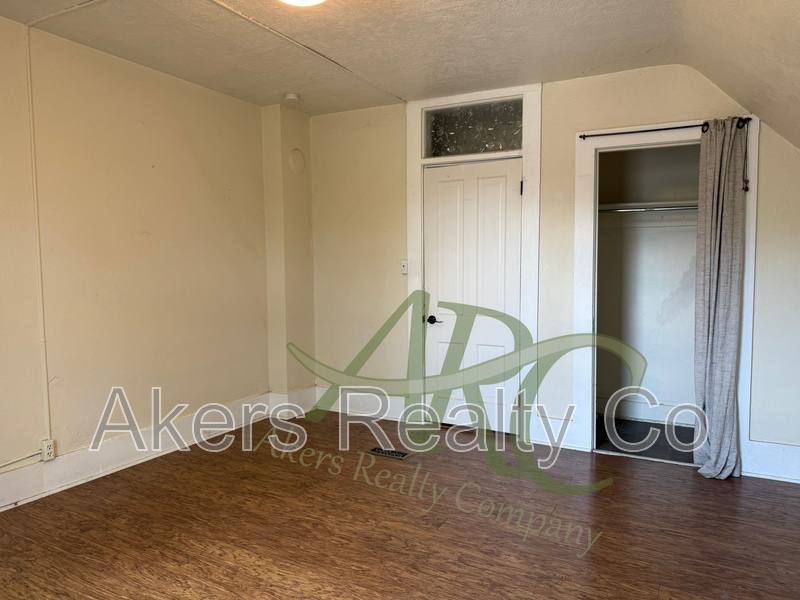 Apartment for rent at 518 W 9th St, Pueblo, CO 81003