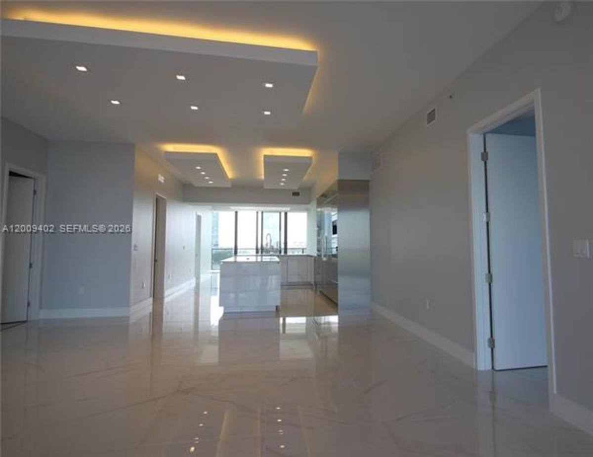 Apartment for rent at 5000 Island Estates Dr, North Miami Beach, FL 33160