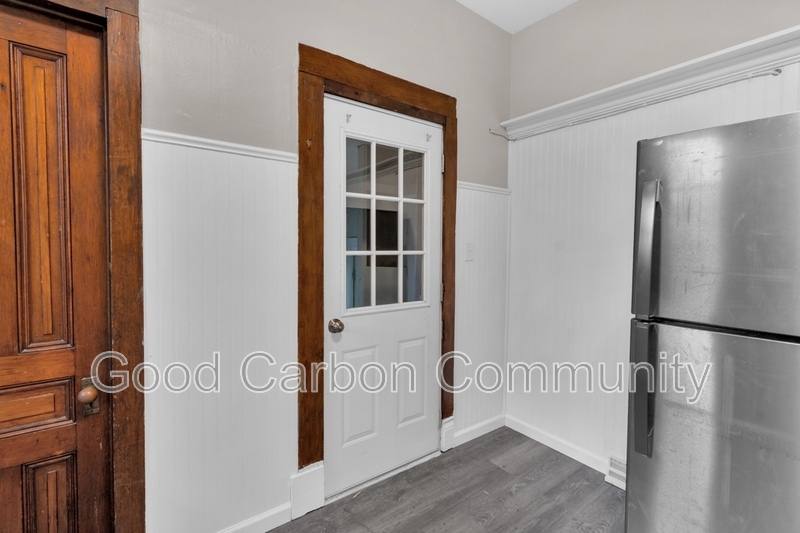Apartment for rent at 24 Lincoln Ave #REAR, North Tonawanda, NY 14120
