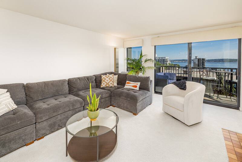 Condo for rent at 500 W Roy St #W403, Seattle, WA 98119