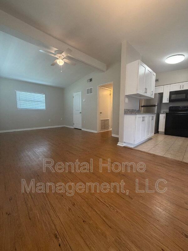 House for rent at 503 Shannon Rd, Orlando, FL 32806