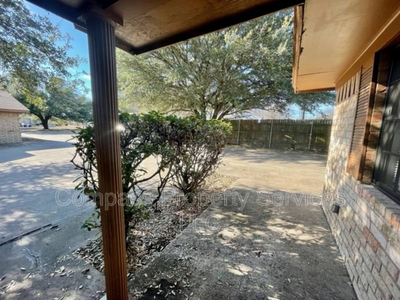 Apartment for rent at 3019B McFerrin Ave, Waco, TX 76708