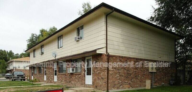 Townhouse for rent at 204 E Saint Clair Ave #A, Longmont, CO 80504