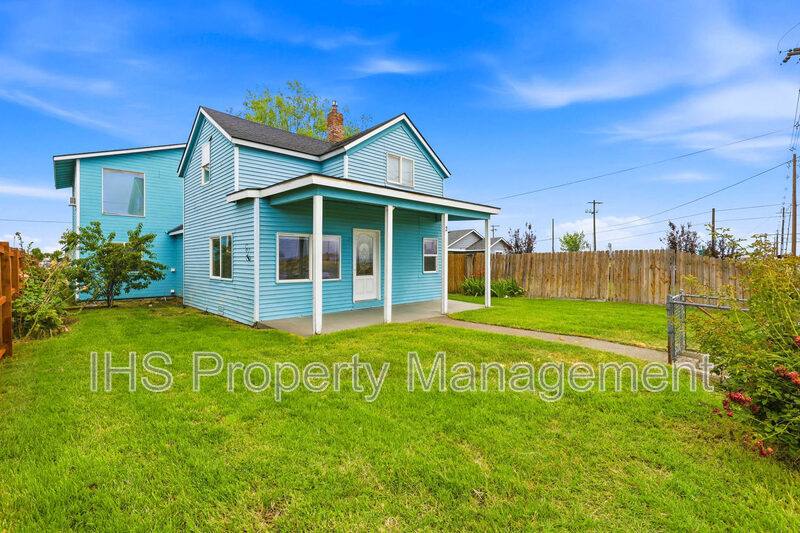 House for rent at 2 W A St #1, Pasco, WA 99301