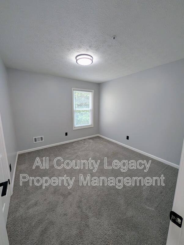 Townhouse for rent at 1609 Burnstone Dr, Stone Mountain, GA 30088