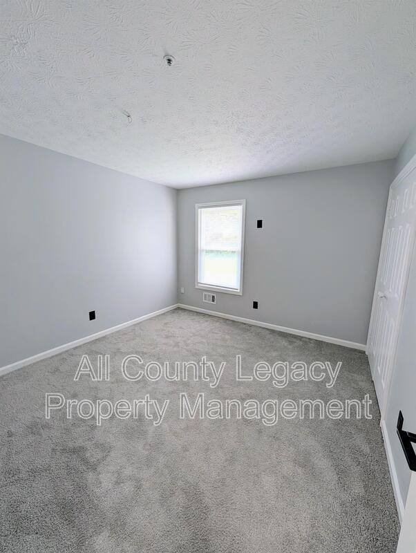 Townhouse for rent at 1609 Burnstone Dr, Stone Mountain, GA 30088