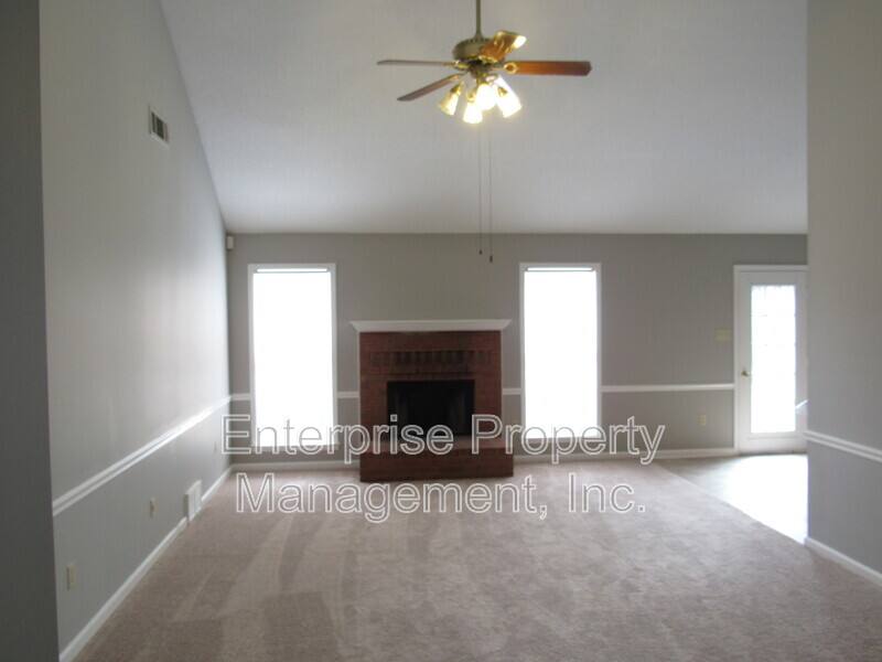 House for rent at 7037 Meadowlands Place, Memphis, TN 38135