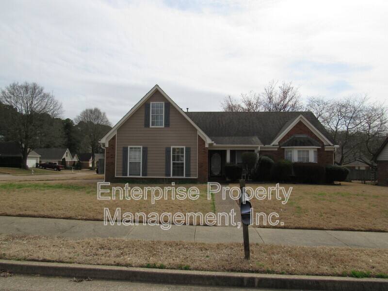 House for rent at 7037 Meadowlands Place, Memphis, TN 38135