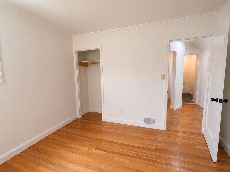 Apartment for rent at 1909 Rollins Dr, Alexandria, VA 22307