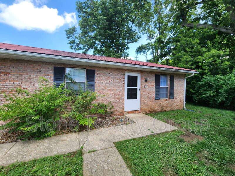 Apartment for rent at 2478 E Clayton Dr, Terre Haute, IN 47802