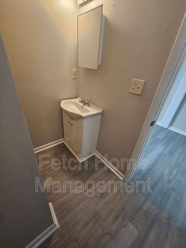 Apartment for rent at 17 S Front St #17A, Harrisburg, PA 17113