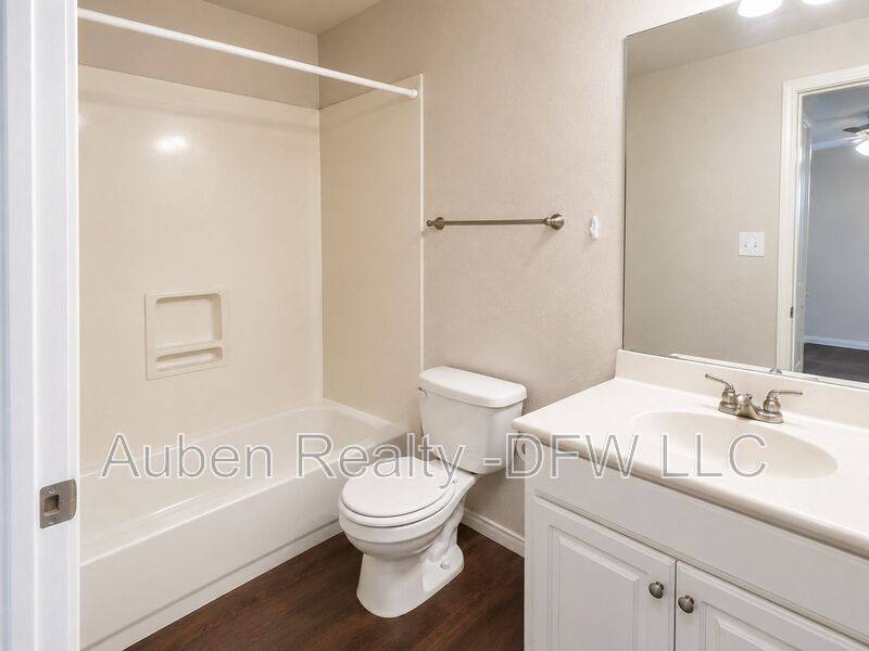 Apartment for rent at 2308 S 3rd St #A, Waco, TX 76707