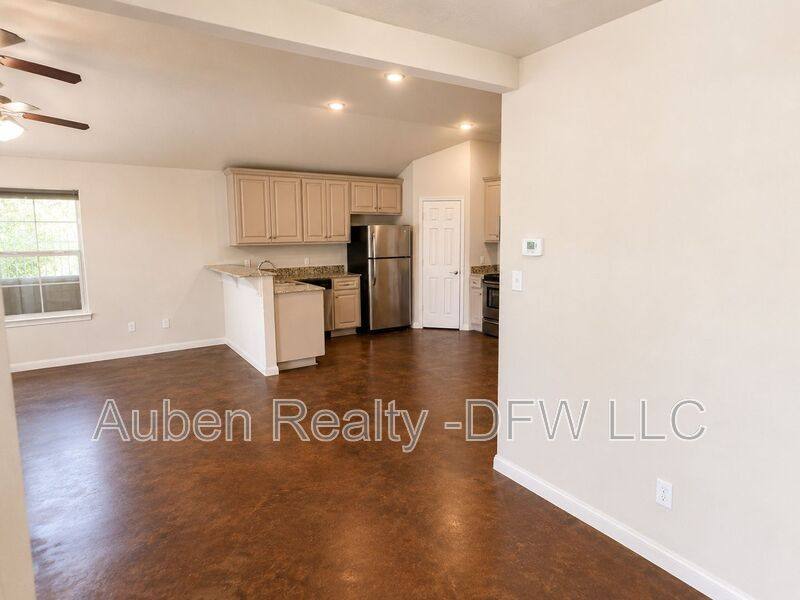 Apartment for rent at 2308 S 3rd St #A, Waco, TX 76707