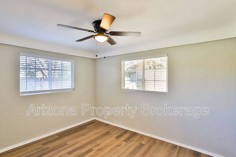 House for rent at 144 E Vista Del Cerro Dr, Tempe, AZ 85281