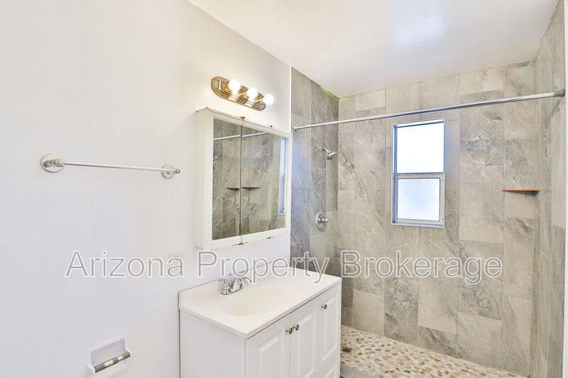 House for rent at 144 E Vista Del Cerro Dr, Tempe, AZ 85281