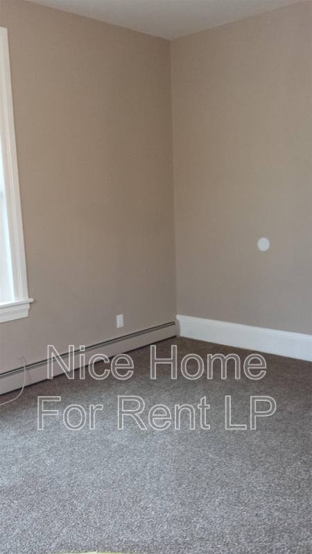 Apartment for rent at 239 Vine St #5, Riverside, NJ 08075