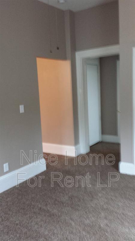 Apartment for rent at 239 Vine St #5, Riverside, NJ 08075