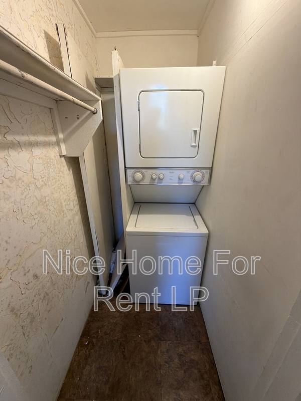 Apartment for rent at 239 Vine St #5, Riverside, NJ 08075