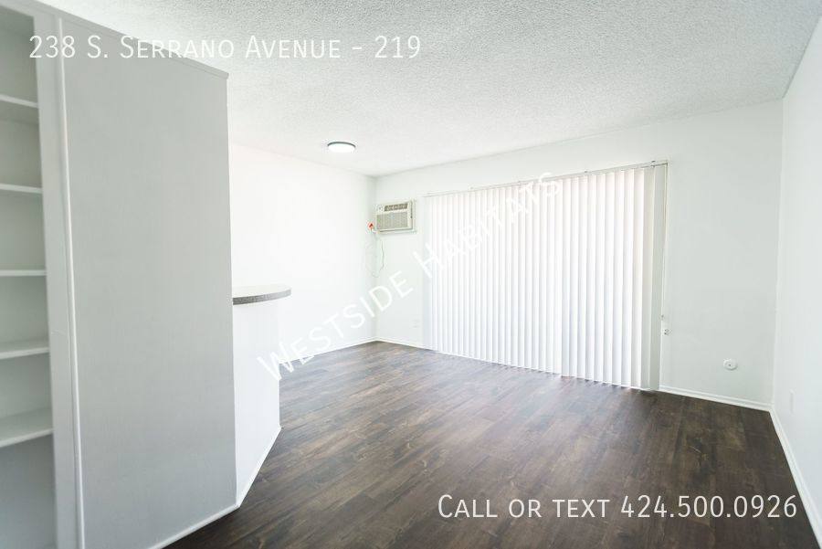 Apartment for rent at 238 S Serrano Ave, Los Angeles, CA 90004