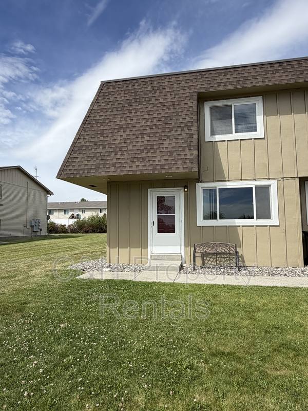 Apartment for rent at 2016 Clubhouse Way #1, Billings, MT 59105