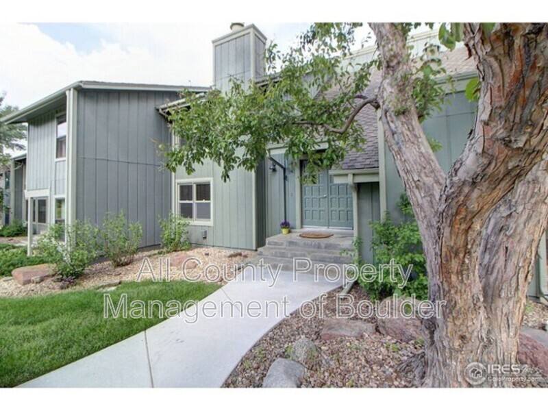 Townhouse for rent at 14 Benthaven Place, Boulder, CO 80305