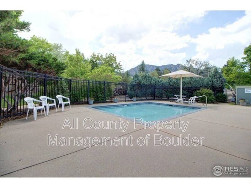 Townhouse for rent at 14 Benthaven Place, Boulder, CO 80305