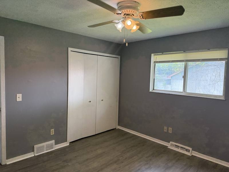 Apartment for rent at 11213 McCracken Rd #DOWNSTAIRS, Cleveland, OH 44125