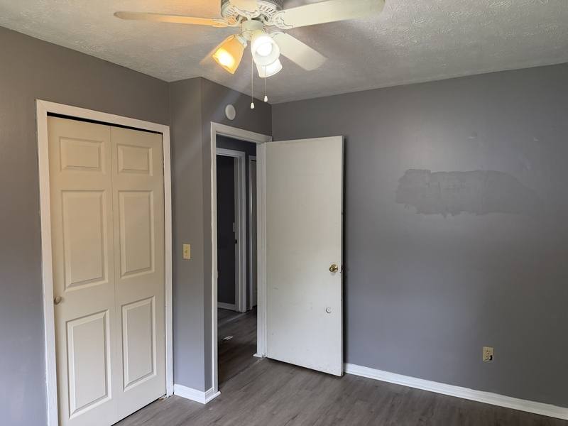 Apartment for rent at 11213 McCracken Rd #DOWNSTAIRS, Cleveland, OH 44125