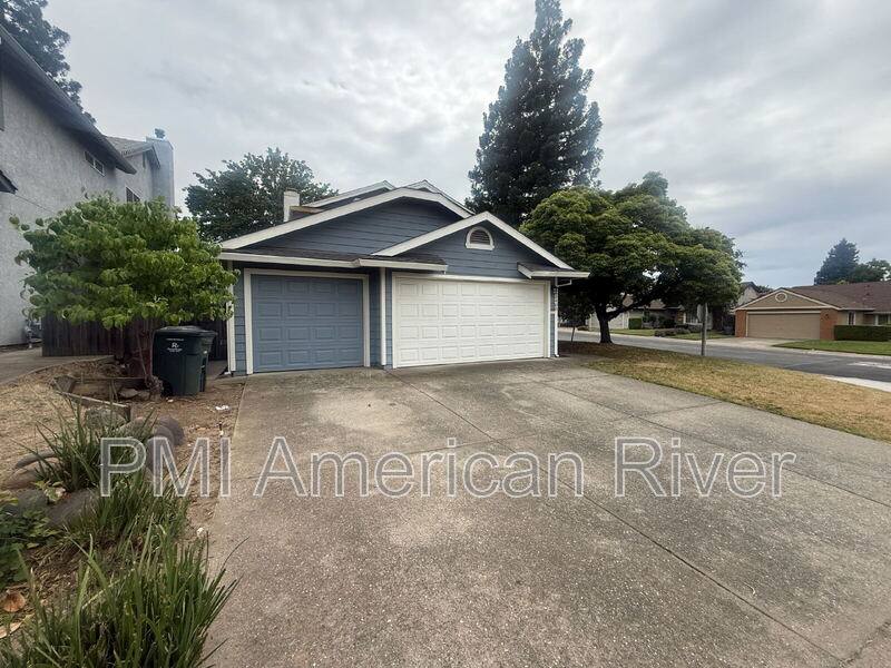 House for rent at 3400 Cobblestone Dr, Rocklin, CA 95765