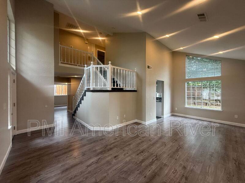 House for rent at 3400 Cobblestone Dr, Rocklin, CA 95765