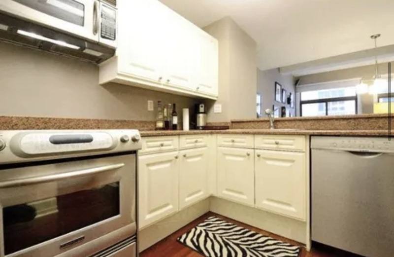 Apartment for rent at 1500 Chestnut St #4D, Philadelphia, PA 19102